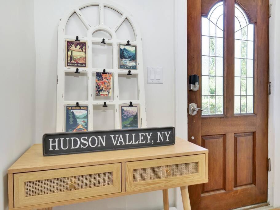 Midcentury Mod Suite, Hudson River/Mt Beacon Views Newburgh Exteriör bild